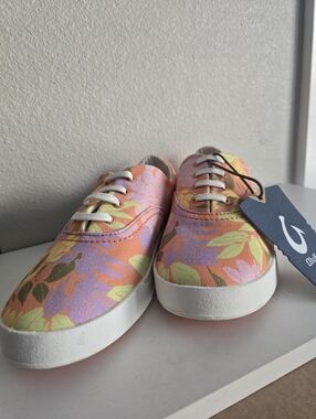 Olukai KOHU Coral / Lei Women's 8.5
